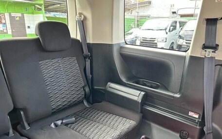 Mitsubishi Delica D:5 I, 2022 год, 2 898 000 рублей, 36 фотография