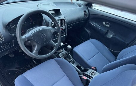 Mitsubishi Carisma I, 2002 год, 138 000 рублей, 4 фотография