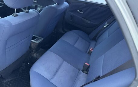 Mitsubishi Carisma I, 2002 год, 138 000 рублей, 5 фотография