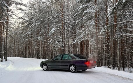 Mercedes-Benz E-Класс, 1999 год, 500 000 рублей, 31 фотография