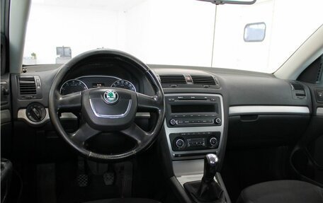 Skoda Octavia, 2009 год, 910 000 рублей, 12 фотография