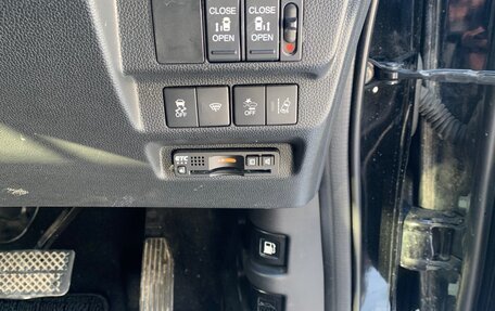 Honda Freed II, 2020 год, 1 800 000 рублей, 27 фотография