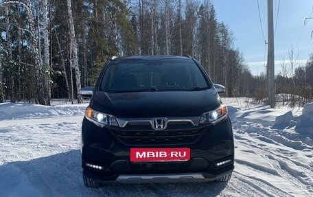 Honda Freed II, 2020 год, 1 800 000 рублей, 34 фотография