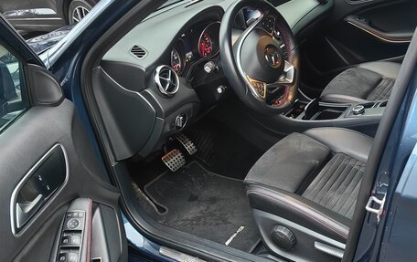 Mercedes-Benz GLA, 2019 год, 3 200 000 рублей, 11 фотография