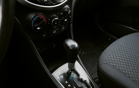 Hyundai Solaris II рестайлинг, 2011 год, 719 000 рублей, 10 фотография