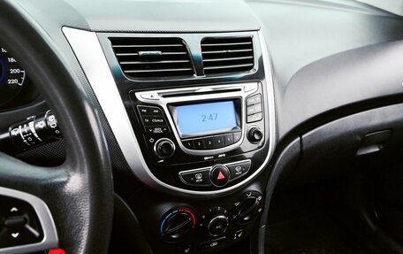 Hyundai Solaris II рестайлинг, 2011 год, 719 000 рублей, 11 фотография