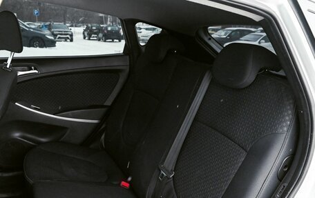 Hyundai Solaris II рестайлинг, 2011 год, 719 000 рублей, 16 фотография