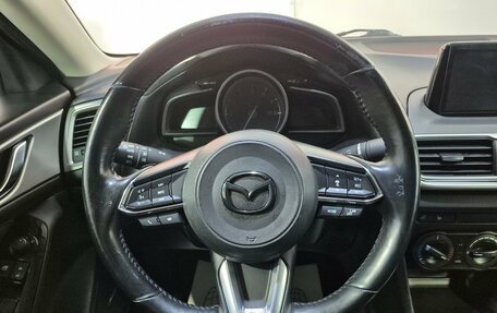 Mazda 3, 2018 год, 1 588 000 рублей, 11 фотография