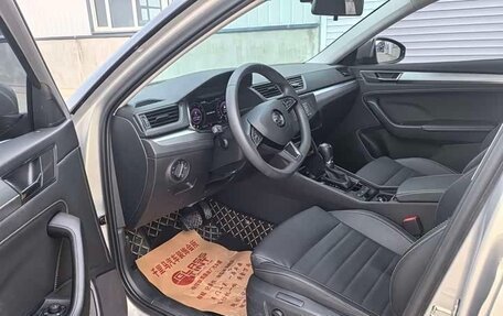 Skoda Superb III рестайлинг, 2023 год, 2 300 000 рублей, 16 фотография