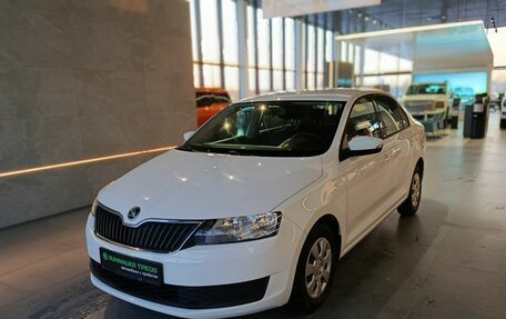 Skoda Rapid I, 2017 год, 1 099 000 рублей, 3 фотография