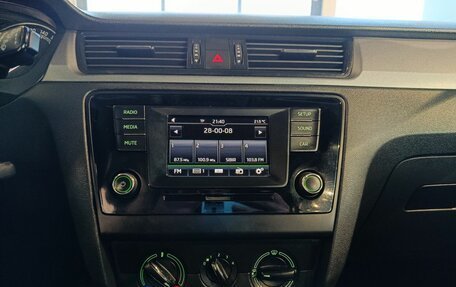 Skoda Rapid I, 2017 год, 1 099 000 рублей, 10 фотография