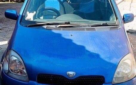 Toyota Vitz, 2001 год, 400 000 рублей, 1 фотография