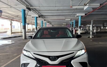 Toyota Camry, 2020 год, 2 650 000 рублей, 1 фотография