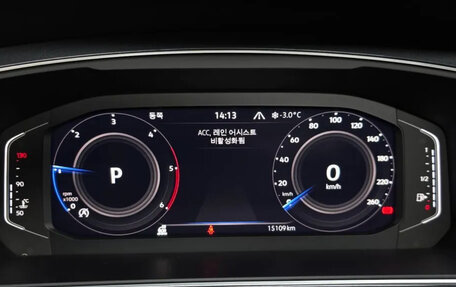 Volkswagen Tiguan II, 2022 год, 3 100 000 рублей, 8 фотография