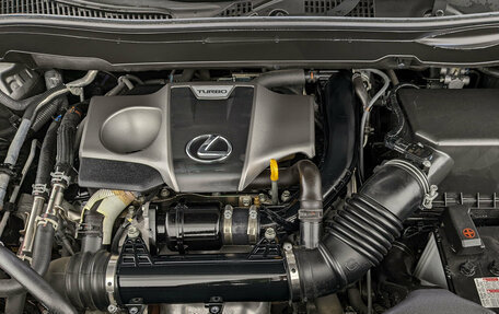 Lexus RX IV рестайлинг, 2020 год, 5 950 000 рублей, 6 фотография