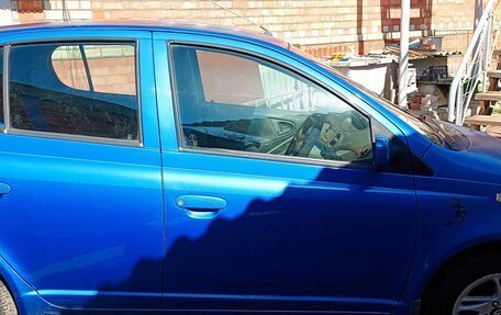 Toyota Vitz, 2001 год, 400 000 рублей, 2 фотография