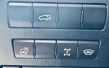 Lexus RX IV рестайлинг, 2016 год, 4 700 000 рублей, 34 фотография