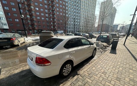 Volkswagen Polo VI (EU Market), 2013 год, 900 000 рублей, 10 фотография