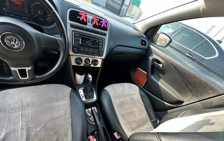 Volkswagen Polo VI (EU Market), 2013 год, 900 000 рублей, 13 фотография