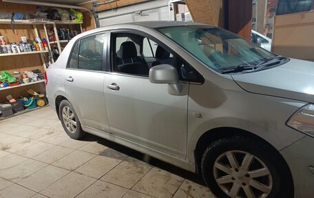 Nissan Tiida, 2010 год, 730 000 рублей, 3 фотография