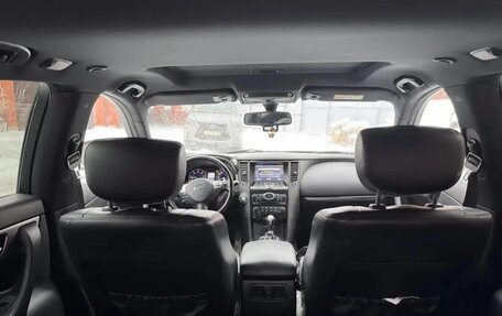 Infiniti QX70, 2015 год, 2 550 000 рублей, 12 фотография