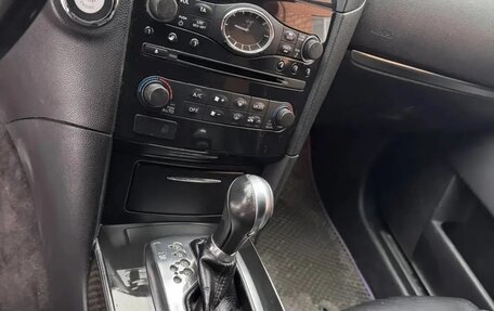 Infiniti QX70, 2015 год, 2 550 000 рублей, 33 фотография