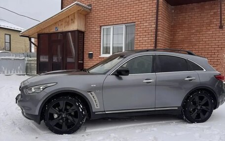 Infiniti QX70, 2015 год, 2 550 000 рублей, 36 фотография