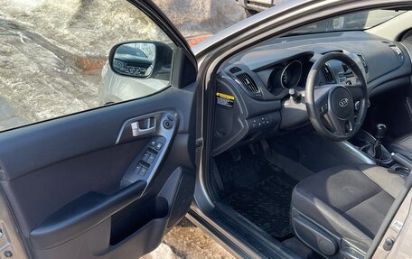 KIA Cerato III, 2010 год, 620 000 рублей, 6 фотография