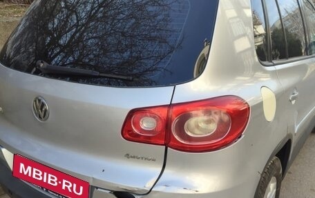 Volkswagen Tiguan I, 2010 год, 920 000 рублей, 3 фотография