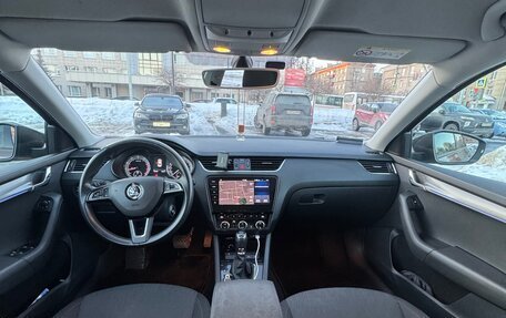 Skoda Octavia, 2018 год, 1 900 000 рублей, 8 фотография