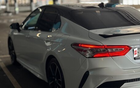 Toyota Camry, 2020 год, 2 650 000 рублей, 7 фотография