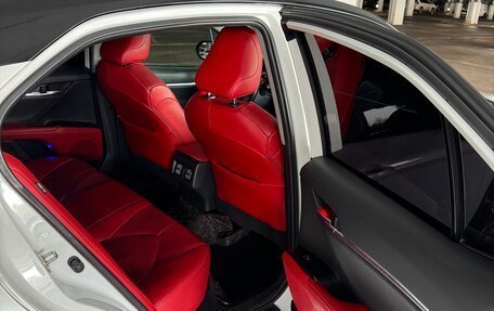 Toyota Camry, 2020 год, 2 650 000 рублей, 14 фотография