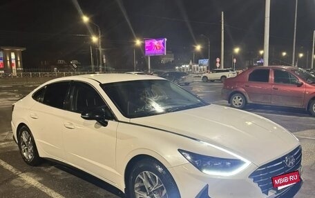 Hyundai Sonata VIII, 2020 год, 2 000 000 рублей, 2 фотография