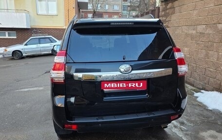 Toyota Land Cruiser Prado 150 рестайлинг 2, 2015 год, 3 700 000 рублей, 4 фотография