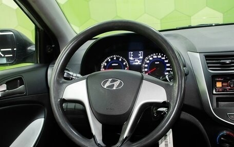 Hyundai Solaris II рестайлинг, 2015 год, 900 000 рублей, 14 фотография