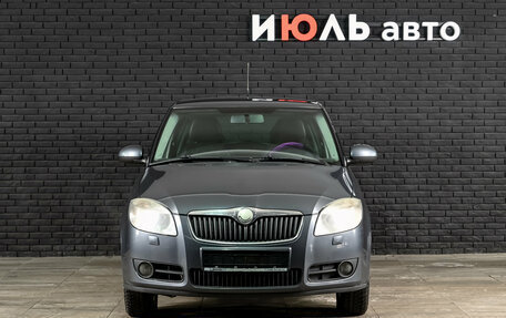 Skoda Fabia II, 2008 год, 380 000 рублей, 2 фотография
