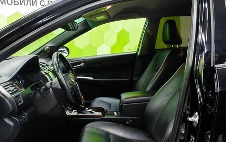 Toyota Camry, 2017 год, 2 499 000 рублей, 11 фотография