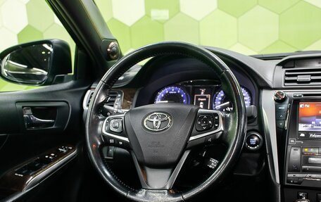 Toyota Camry, 2017 год, 2 499 000 рублей, 14 фотография