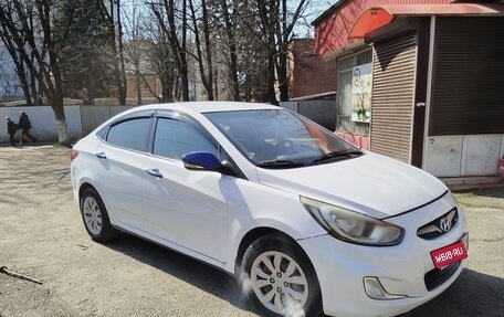 Hyundai Solaris II рестайлинг, 2012 год, 699 000 рублей, 1 фотография