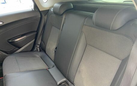 Opel Astra J, 2010 год, 599 000 рублей, 8 фотография