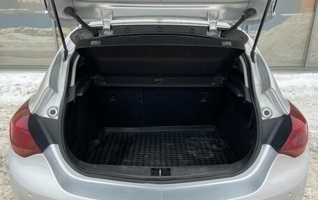 Opel Astra J, 2010 год, 599 000 рублей, 9 фотография