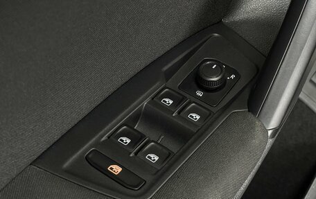 Volkswagen Tiguan II, 2018 год, 2 679 000 рублей, 21 фотография