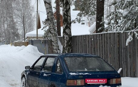 ИЖ 2126 «Ода», 2002 год, 75 000 рублей, 2 фотография