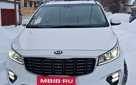 KIA Carnival III, 2020 год, 3 350 000 рублей, 2 фотография