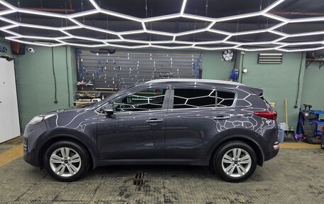 KIA Sportage IV рестайлинг, 2018 год, 1 899 000 рублей, 4 фотография