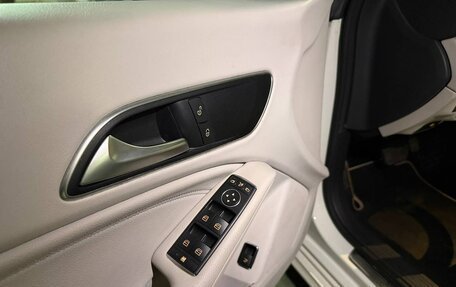 Mercedes-Benz CLA, 2015 год, 2 100 000 рублей, 16 фотография