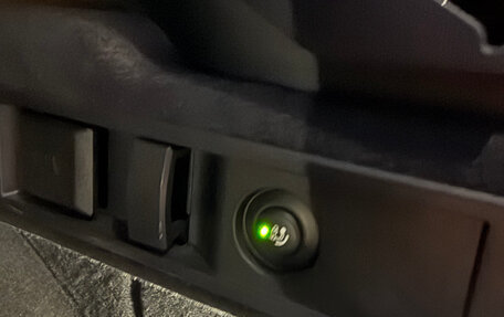 BMW 3 серия, 2020 год, 2 600 000 рублей, 23 фотография