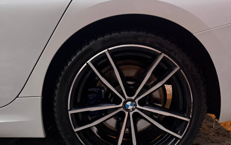 BMW 3 серия, 2020 год, 2 600 000 рублей, 28 фотография