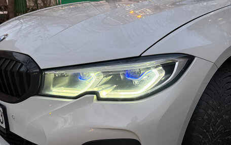 BMW 3 серия, 2020 год, 2 600 000 рублей, 30 фотография