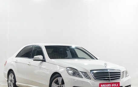 Mercedes-Benz E-Класс, 2010 год, 1 769 000 рублей, 2 фотография